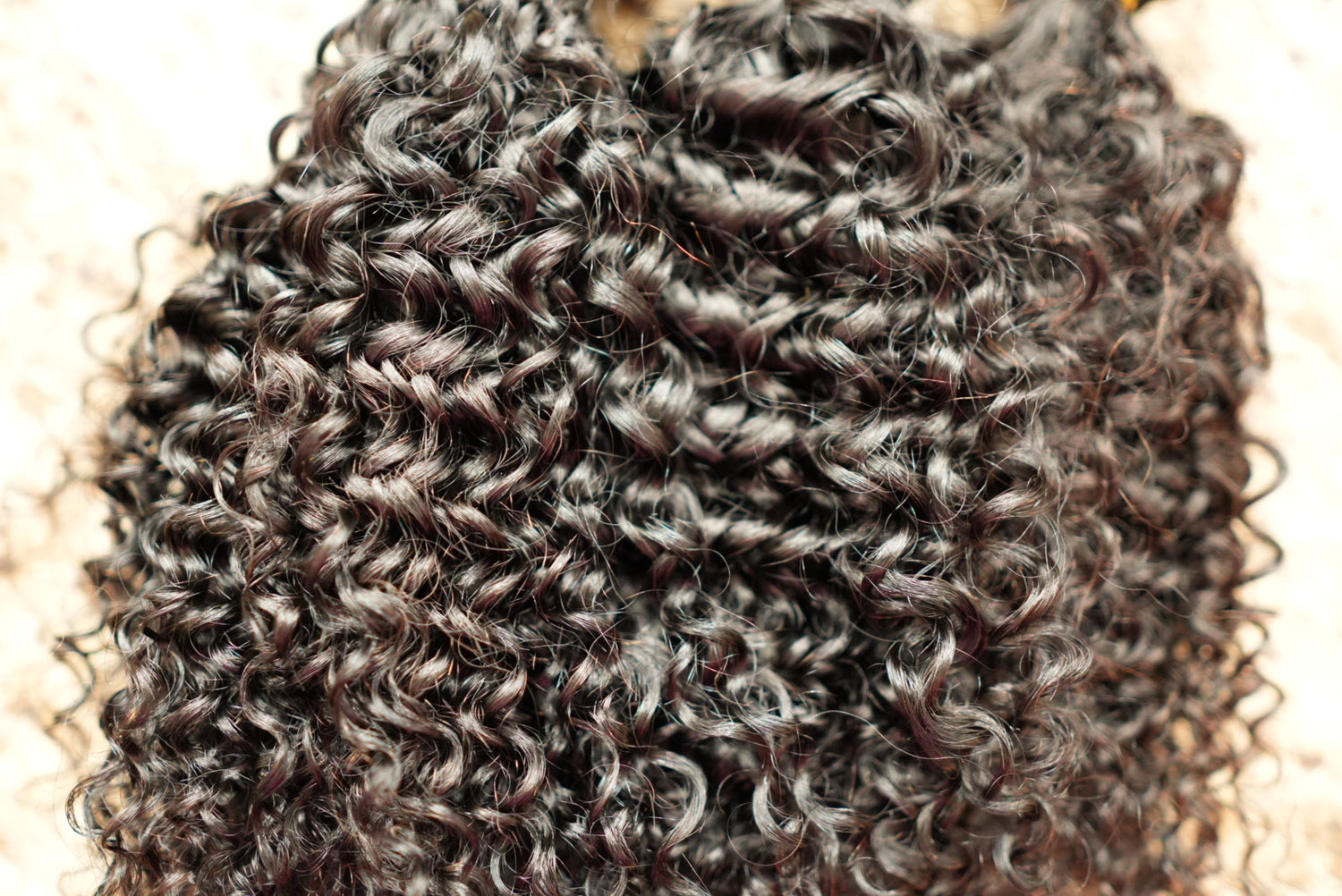 MALAYSIAN DEEP CURLY INDIVIDUAL BUNDLES