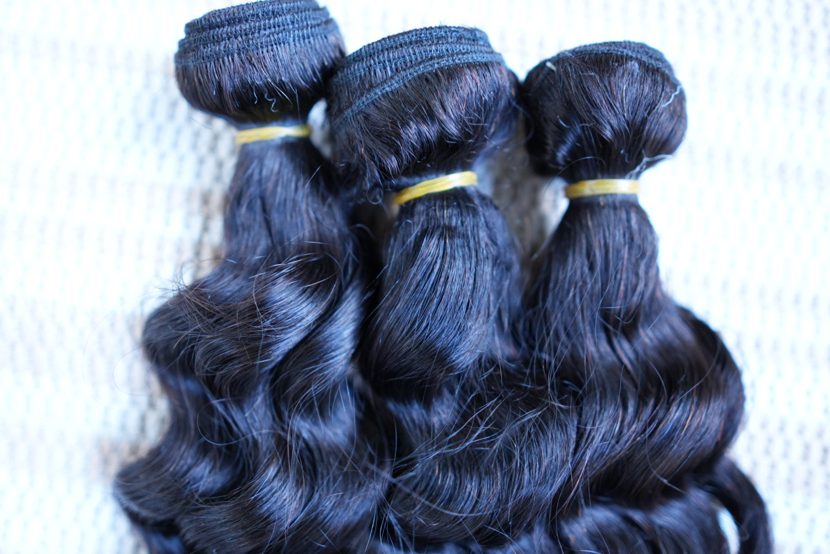 RUSSIAN LOOSE CURL INDIVIDUAL BUNDLES